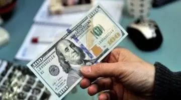 انخفاض سعر الدولار مقابل الجنيه خلال منتصف تعاملات اليوم الإثنين
